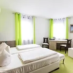 Bavaria Muenchner Hof Superior 3*
