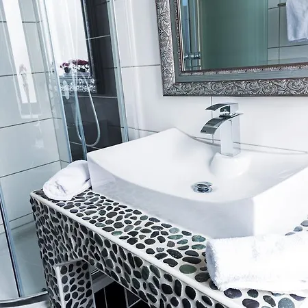 Bavaria Muenchner Hof Superior Hotel Štutgart