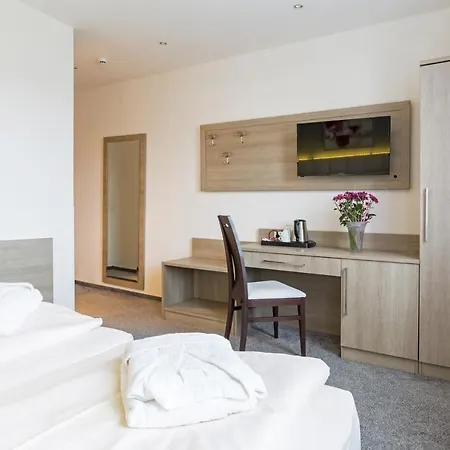 Bavaria Muenchner Hof Superior Otel Stuttgart