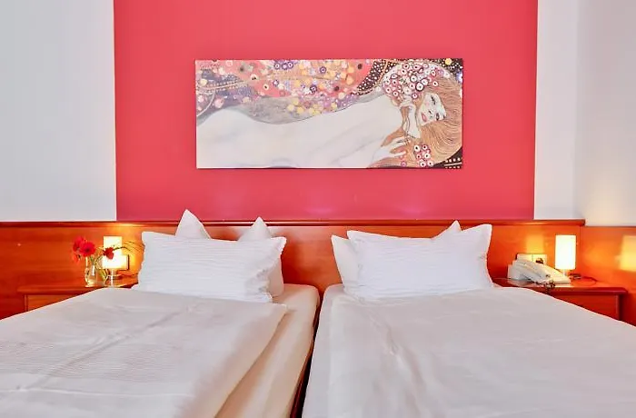 バヴァリア ミュンヘナー ホフ スーペリア 3*