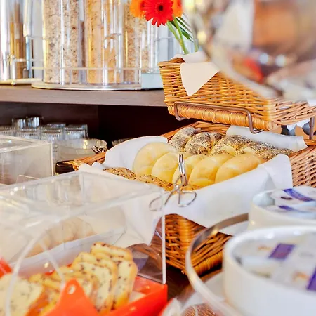 מלון Bavaria Muenchner Hof Superior שטוטגרט