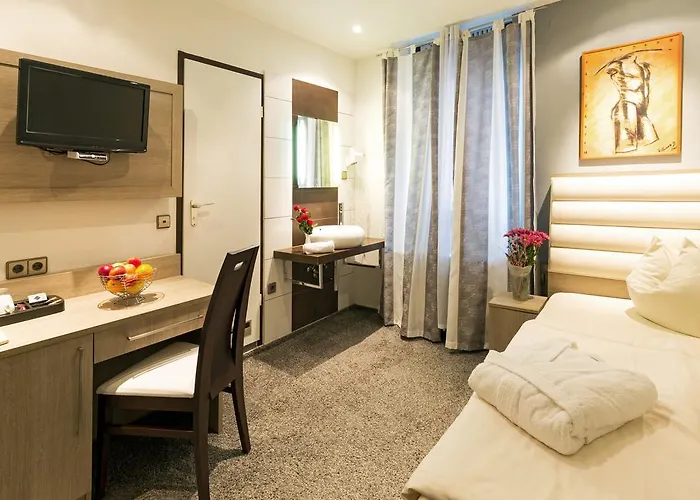 Bavaria Muenchner Hof Superior 3* Stuttgart